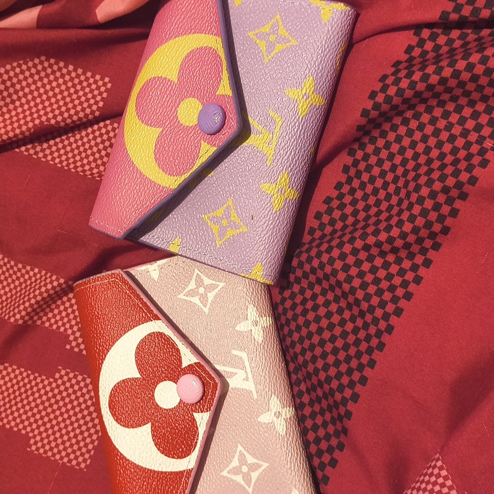 2 Luxury Wallets New